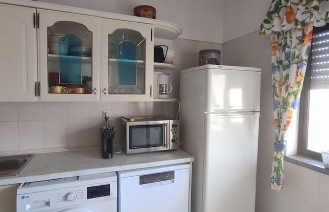 Nice Lagos 3 Bedrooms Balcony Flat - Photo 17