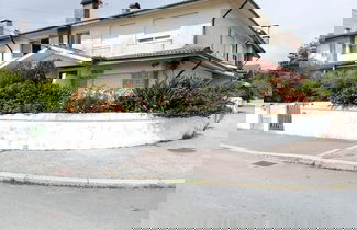 Photo 1 - Miramar on Beach View Villa
