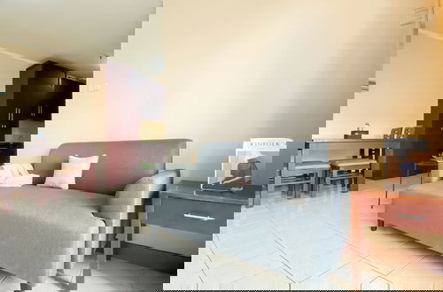 Photo 4 - Spacious And Comfy 3Br At Puri Garden Apartment