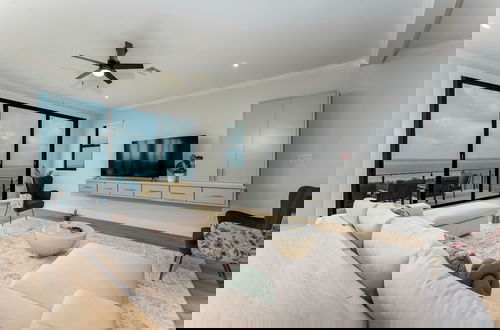Foto 58 - Spacious Bay