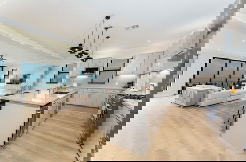 Foto 51 - Spacious Bay