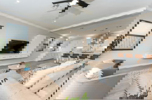 Foto 33 - Spacious Bay