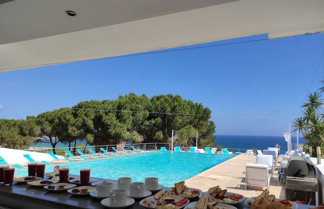 Exceptional Luxury Villa A Masterpiece of Elegance and Comfort - Photo 16