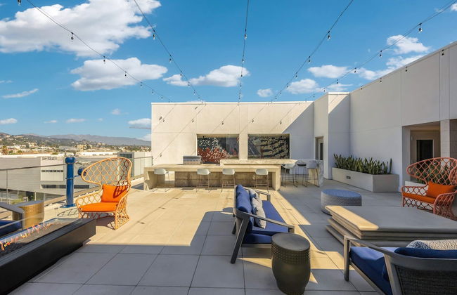 Luxury 2BR Hollywood Pool View by Oneluxstay - Foto 44