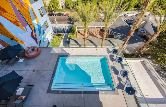 Luxury 2BR Hollywood Pool View by Oneluxstay - Foto 32