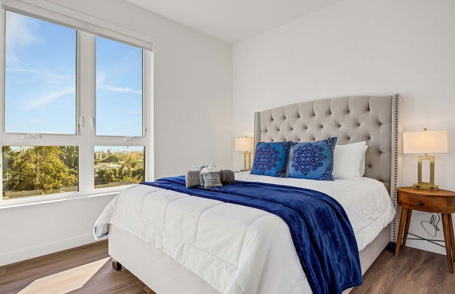 Luxury 2BR Hollywood Pool View by Oneluxstay - Foto 21