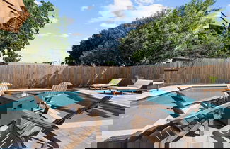 Foto 3 - 1 Block to Beach, Private Pool + Fire Pit, Bonfires! G By The Sea by Avantstay