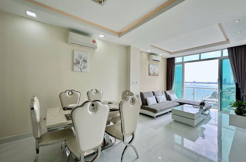 Photo 28 - Infinity 28 Condominium