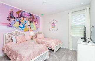Photo 3 - 9063 SR - Solara - Luxury 9 Bed Villa With Games Room