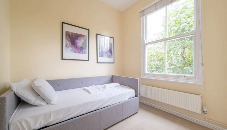 Photo 1 - Lovely 2 Bedroom Apartment With Great Transport Links