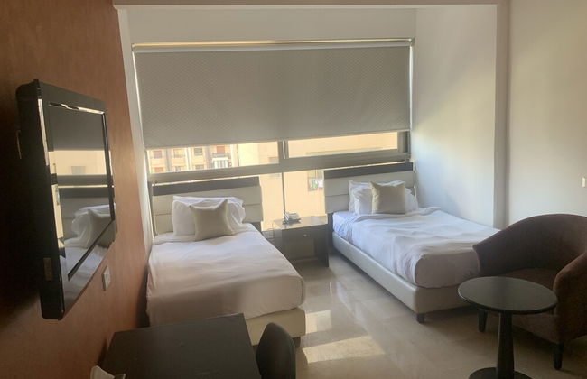 Bliss 3000 Furnished Studios - Foto 11
