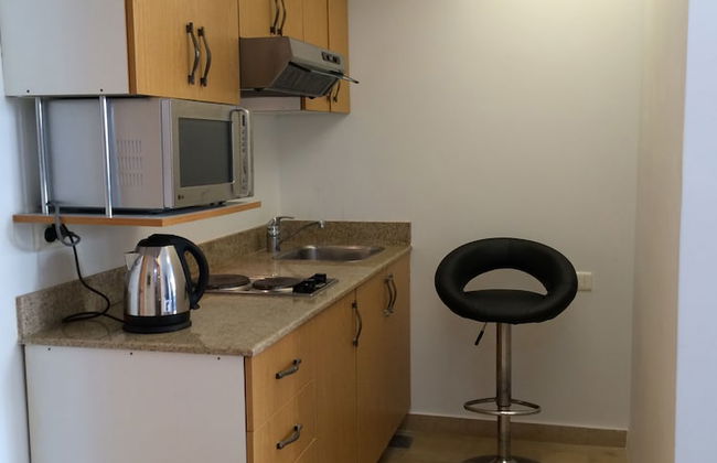 Bliss 3000 Furnished Studios - Foto 26