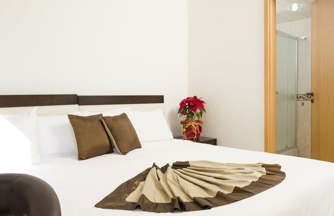 Bliss 3000 Furnished Studios - Foto 3