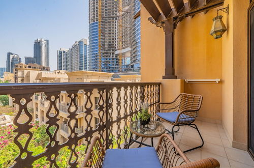 Photo 39 - Colorful Apartment near Dubai Mall with Balcony