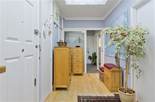 Photo 25 - Delightful Apartment in Prime Location Near Hampstead Heath by Underthedoormat