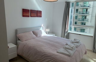 Photo 2 - Modern Apartment Near the Thames, Central London