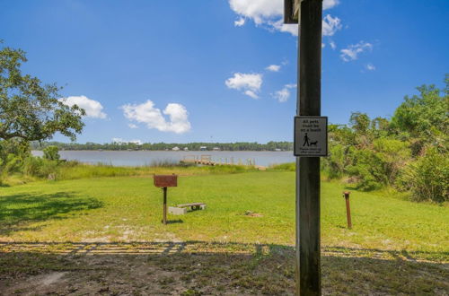 Foto 47 - Pet Friendly Duplex on Little Lagoon Fishing Pier