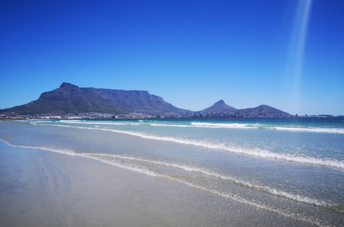 Foto 41 - Family Cape Town Beachfront Apartment