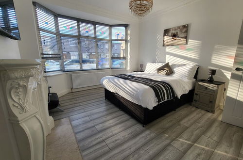 Foto 4 - Grand Exclusive 2 Bed Apartment - London