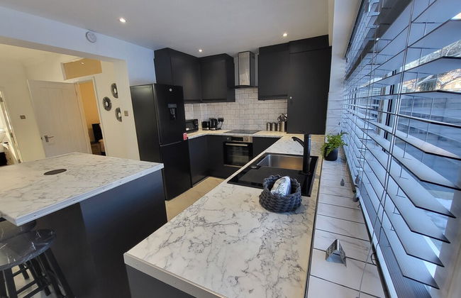 Grand Exclusive 2 Bed Apartment - London - Foto 12