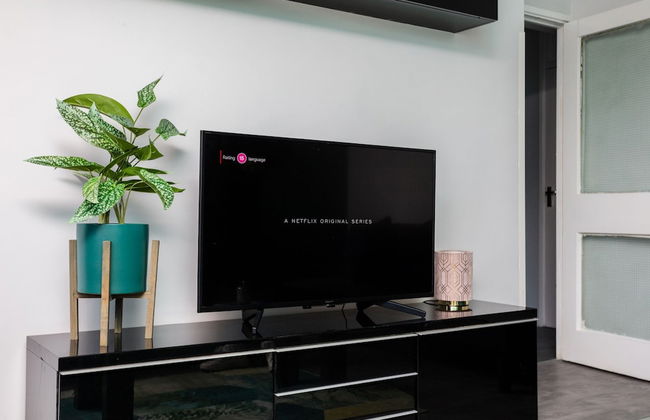 Spacious 3 Bedroom Flat in the Heart of Shoreditch - Photo 12