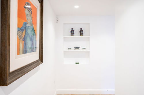 Photo 15 - Altido Stylish 2-Bed Flat W/ Private Garden In Notting Hill,