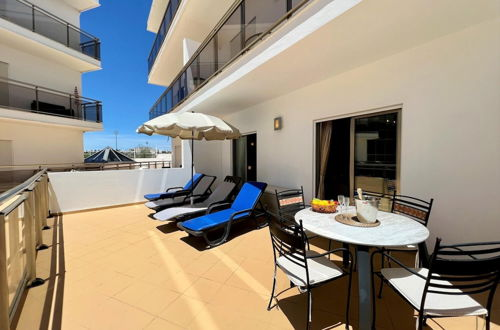 Photo 2 - Albufeira Terrace With Pool by Homing