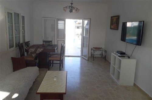 Photo 12 - Beautiful and Large 3-bed Villa in Lapta, Cyprus
