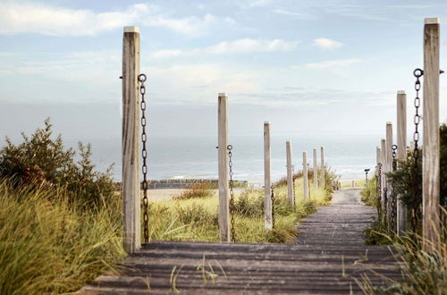 Photo 28 - Snug Holiday Home in Nieuwvliet near Beach & Nature Reserve