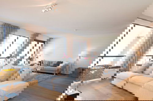 Photo 2 - Spacious Modern Apartment in Scheveningen