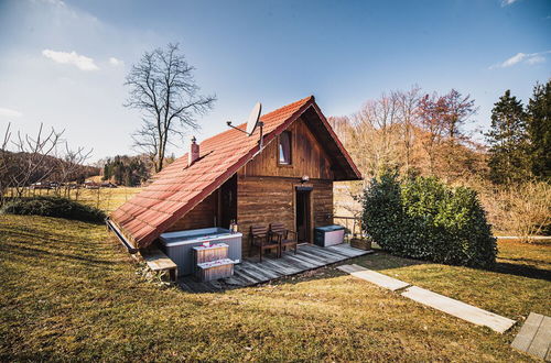 Photo 1 - Wooden Cabin Žurej With Hot Tub