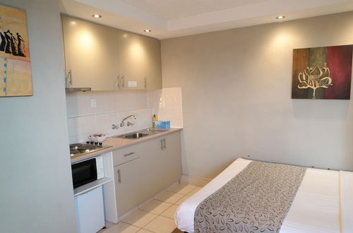 Photo 17 - Parkville Place Serviced Apartments