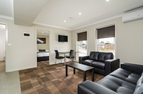 Photo 12 - Parkville Place Serviced Apartments