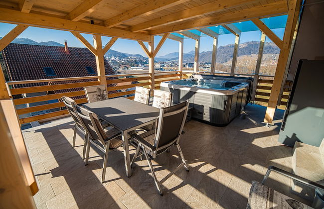 Three Bedroom Apartment Ana With hot tub - Photo 18