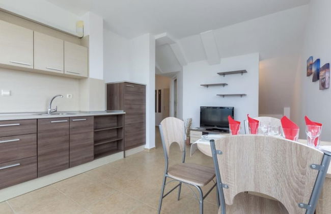 1-bed Modern Sea View Apartment in Aparthotel - Foto 6