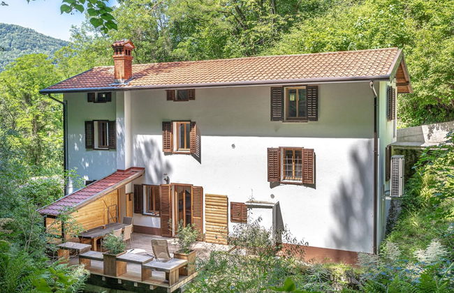 House By The Stream - Foto 30