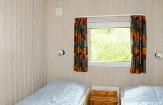 Foto 3 - 7 Person Holiday Home in Henne