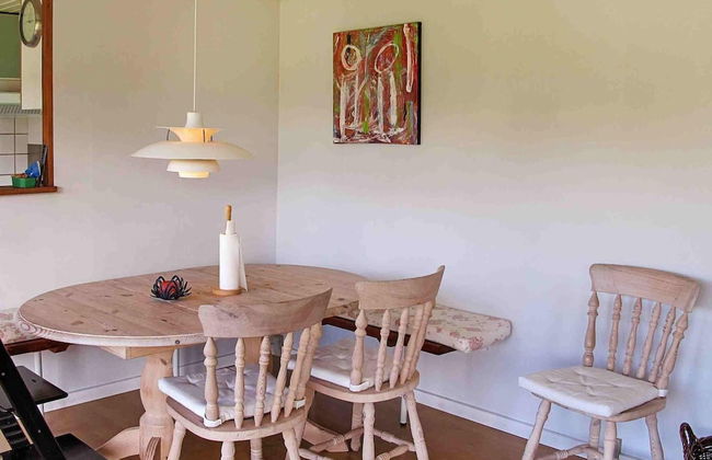 6 Person Holiday Home in Stroby - Foto 8