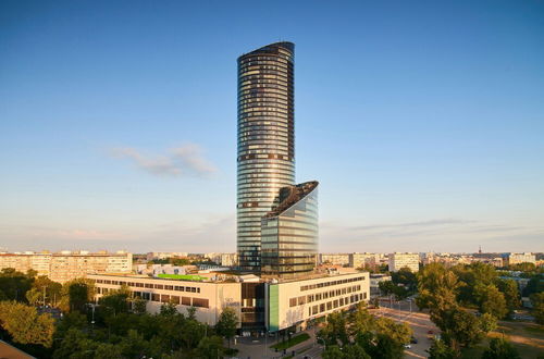 Photo 13 - Luxurious Apartments Sky Tower