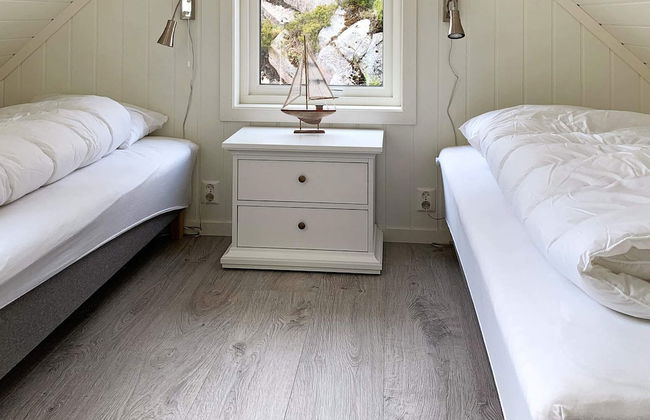 8 Person Holiday Home in Urangsvag - Foto 2