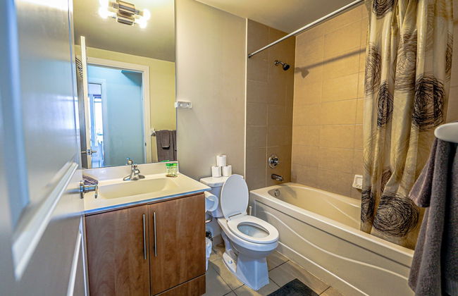 Lake View Luxury Condo by Elite Suites - Foto 12