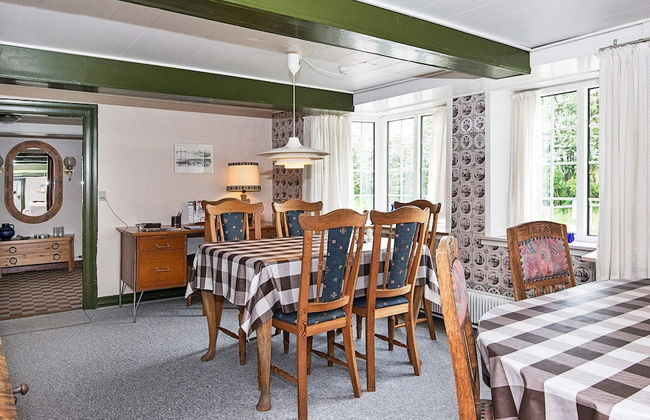 8 Person Holiday Home in Bredebro - Foto 8