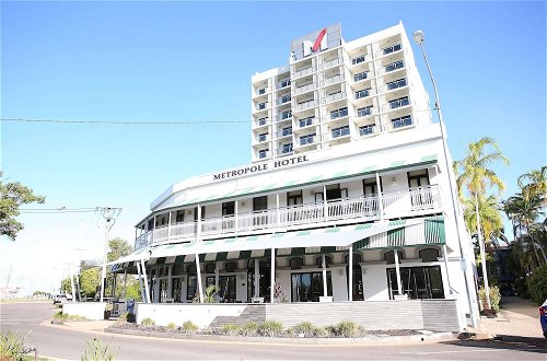Photo 52 - Oaks Townsville Metropole Hotel