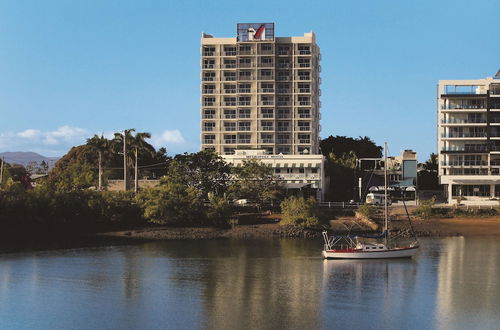 Photo 50 - Oaks Townsville Metropole Hotel