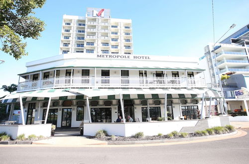 Photo 54 - Oaks Townsville Metropole Hotel