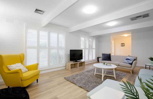 Quiet & Peaceful 3bed2bath Home @keilor Downs - Foto 17