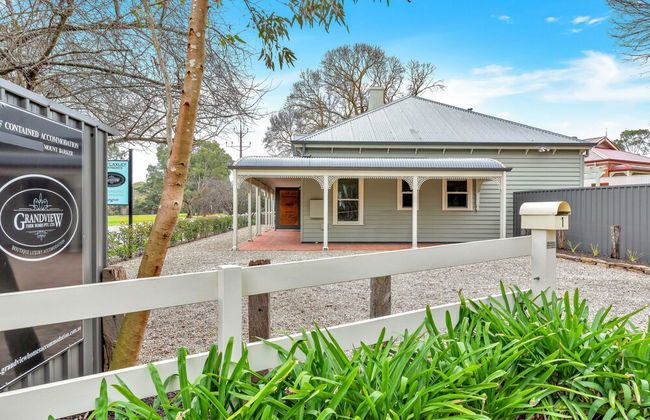 Grandview Accommodation - The Flaxley Apartments - Photo 36