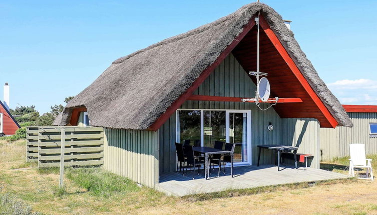 Photo 1 - 6 Person Holiday Home in Hvide Sande-by Traum