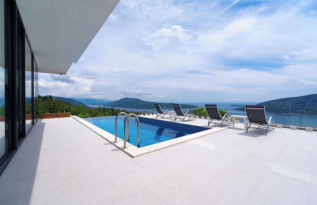 Pool Villa Luxoria Trebesin - Foto 18