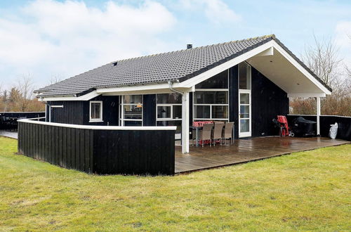 Photo 1 - 6 Person Holiday Home in Lokken